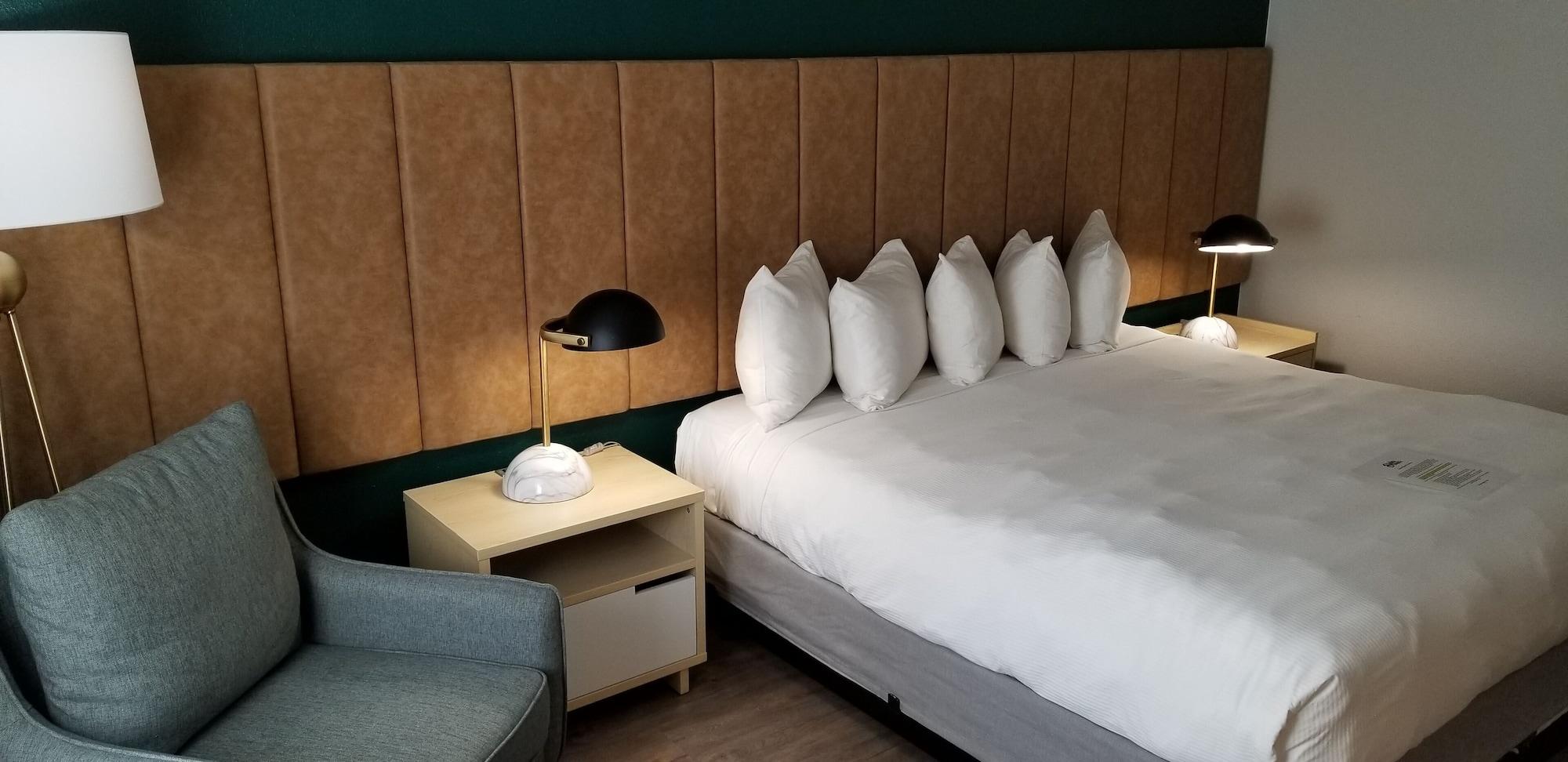 Hotel Western West Beaverton 3*